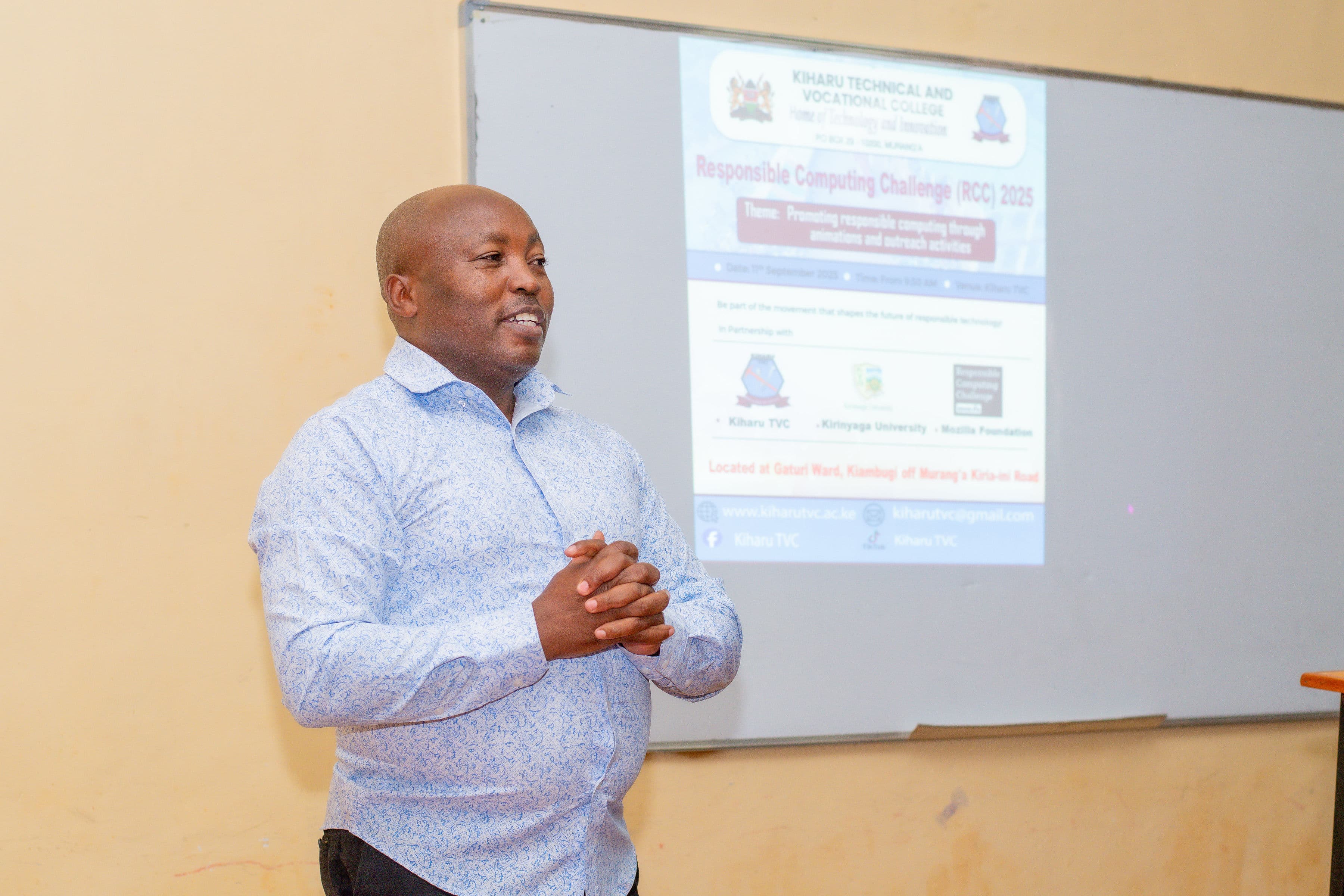 The Principal of Kiharu TVC officially opens the outreach workshop, setting the stage for a day of learning.