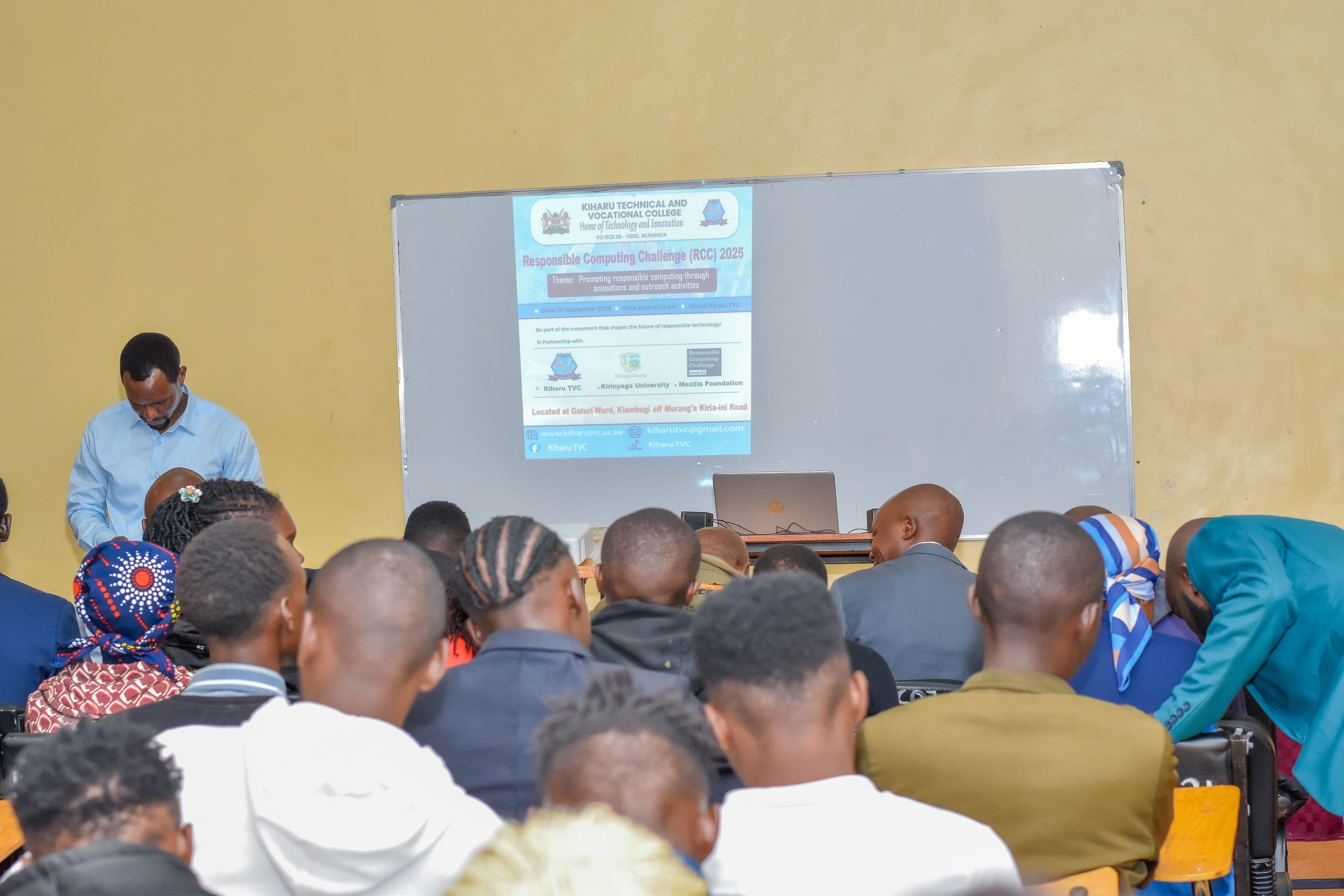 Dr. Mageto Victor Mokaya - Assistant Principal Investigator engaging the audience with a detailed presentation.